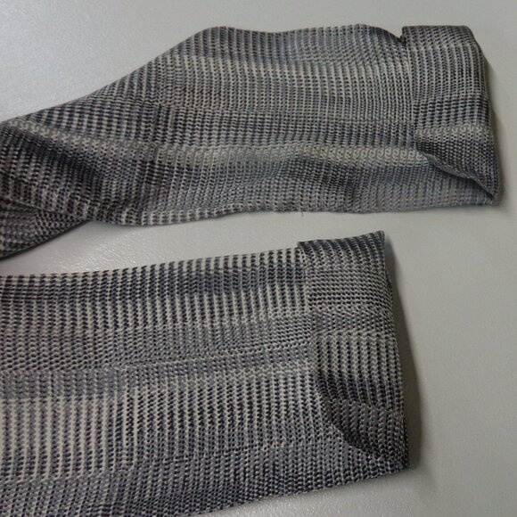 Kenneth Cole New York Size 4 100% Silk Blouse Black/White - Picture 13 of 16